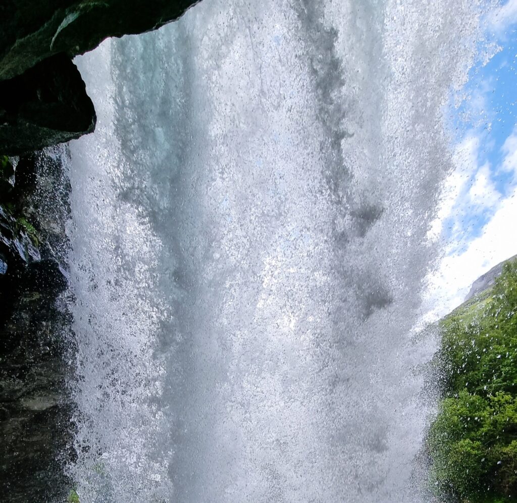 Storsæterfossen hike – powerful waterfall above Geiranger