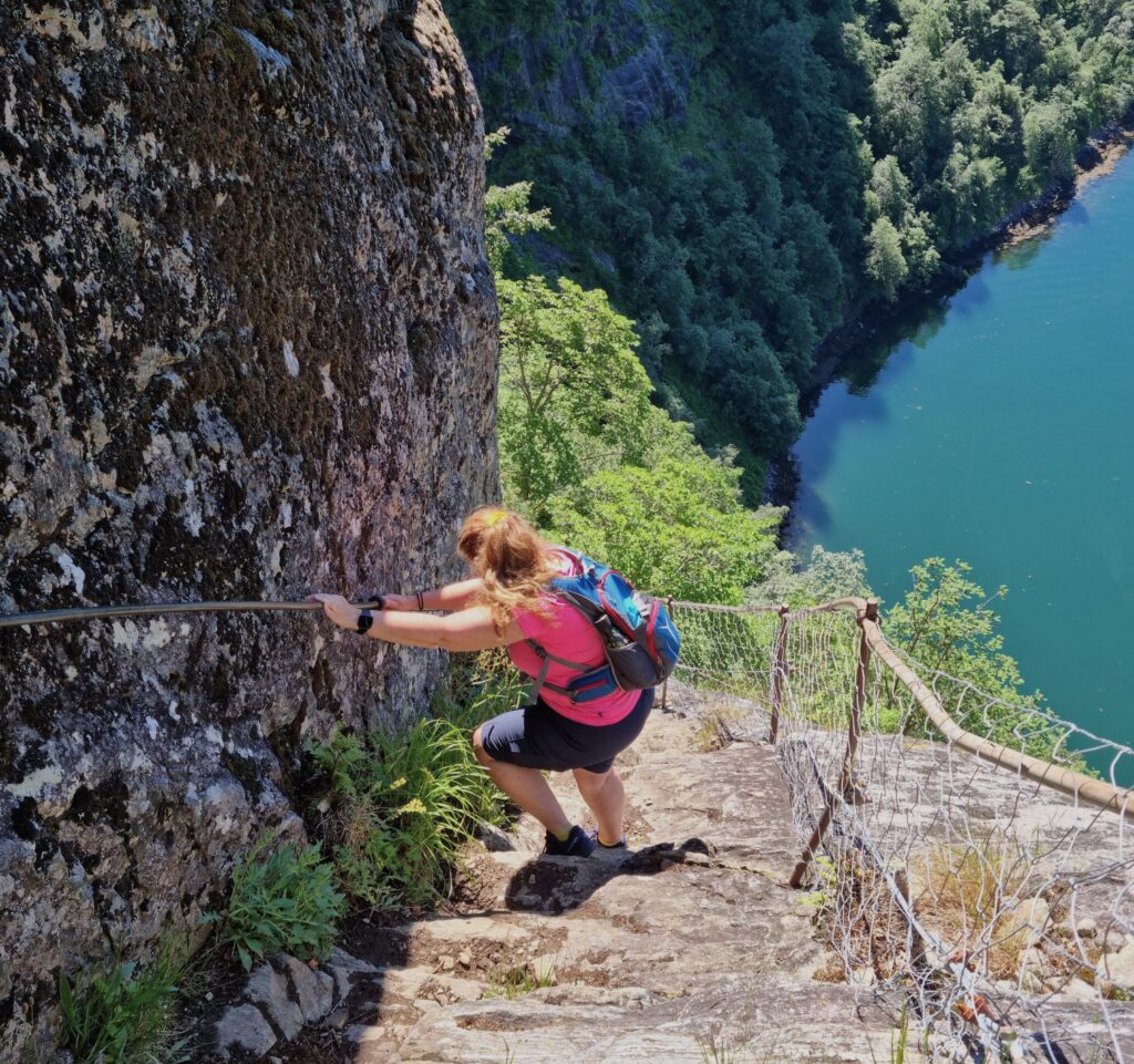 Steep hikingtrail - Hiking in Geiranger to Skageflå Farm