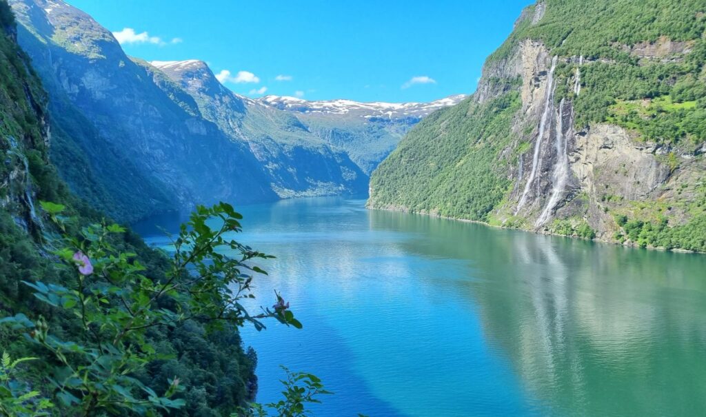 View over Geriangerfjord - Hiking in Geiranger to Skageflå Farm
