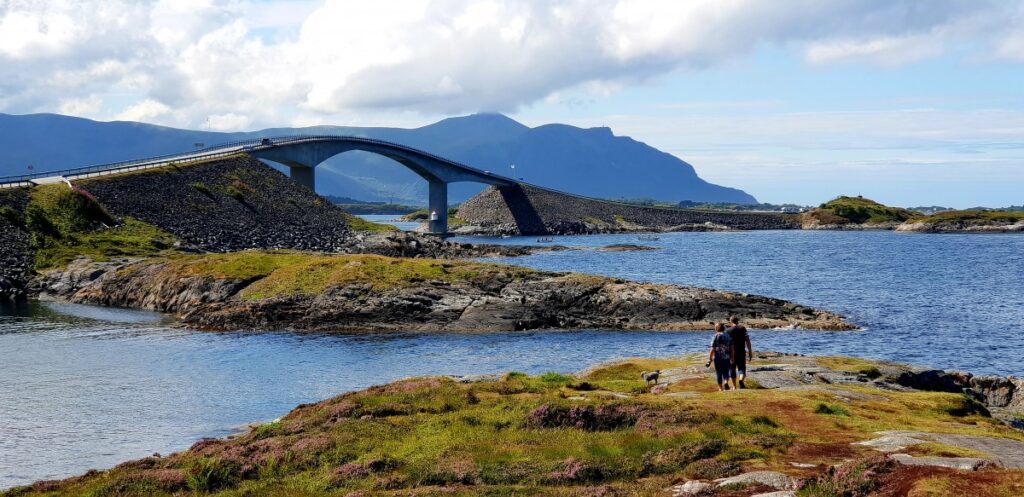 Diving the Atlanic Road in Norway