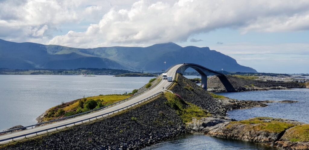 Diving the Atlanic Road in Norway